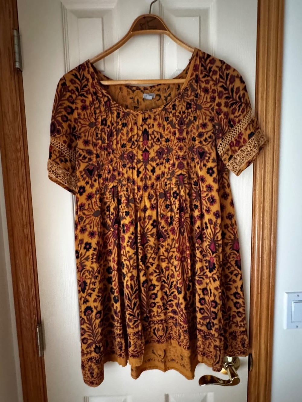 Cuite little Ecoté dress. Size Small. Mustard , black and rust colors .